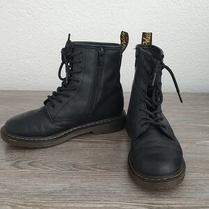 Dr. Martens 1460 Smooth Black Leather Combat Moto Boots Ladies 6 Mens 5 Doc